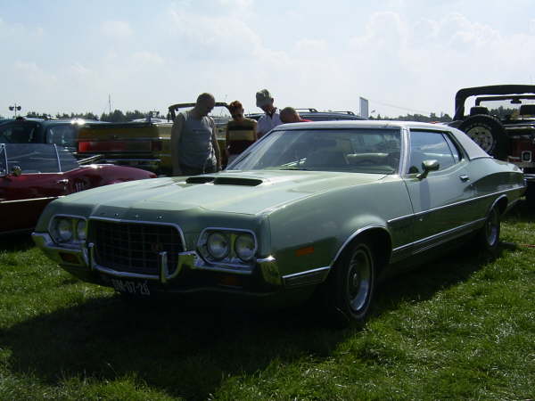 Ford Torino