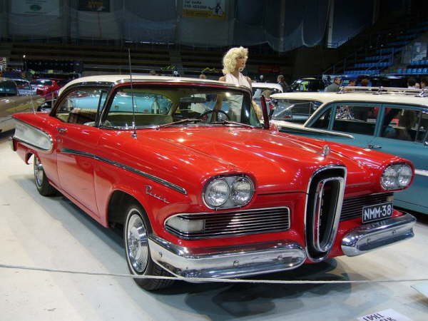 car show joensuu museums hill 054 (800 x 600)
