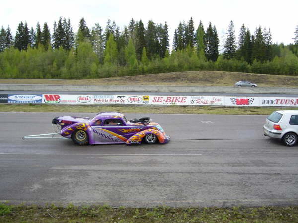 tuning sucks dragrace 110 (1024 x 768)